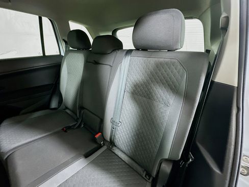 Used 2018 Volkswagen Tiguan S image 22