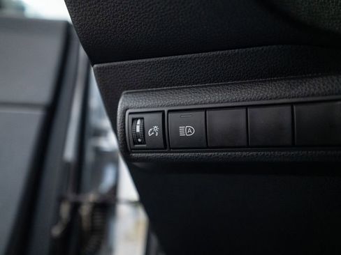 Used 2023 Toyota Corolla SE image 22