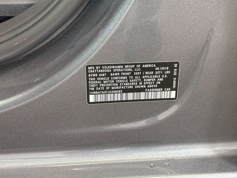 Used 2018 Volkswagen Passat 2.0T SE FWD image 34