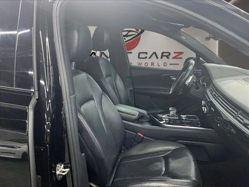 Used 2019 Audi Q7 3.0T Prestige w/ Prestige Package AWD/4WD image 26