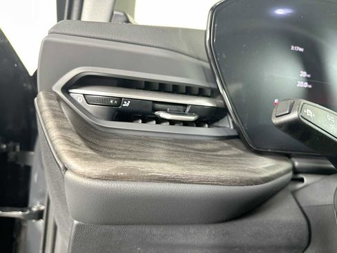 New 2025 Audi Q5 Premium Plus image 10