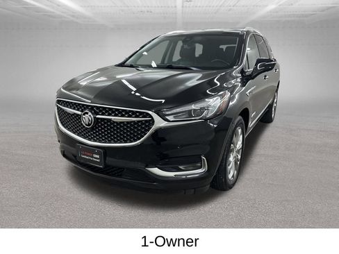 Used 2019 Buick Enclave Avenir w/ Avenir Technology Package AWD/4WD image 8