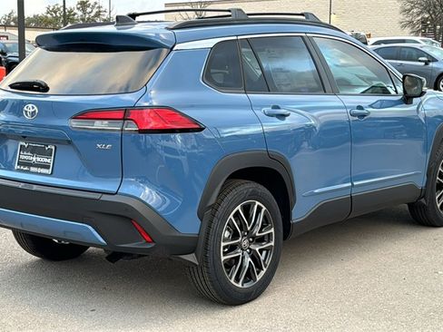New 2026 Toyota Corolla Cross XLE image 9