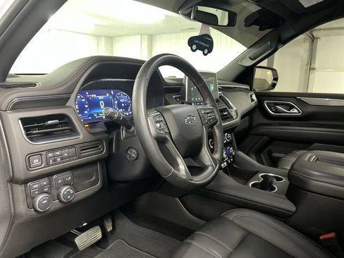 Certified 2024 Chevrolet Suburban RST w/ Luxury Package AWD/4WD image 10