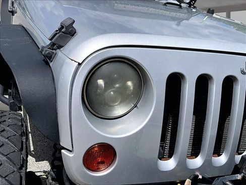 Used 2011 Jeep Wrangler Sport AWD/4WD image 28