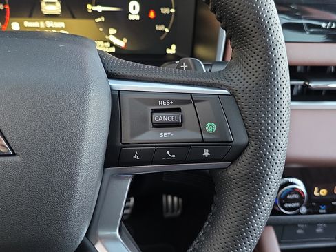 New 2026 Mitsubishi Outlander SEL image 15