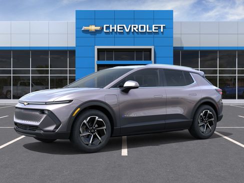 New 2026 Chevrolet Equinox EV LT AWD/4WD image 32