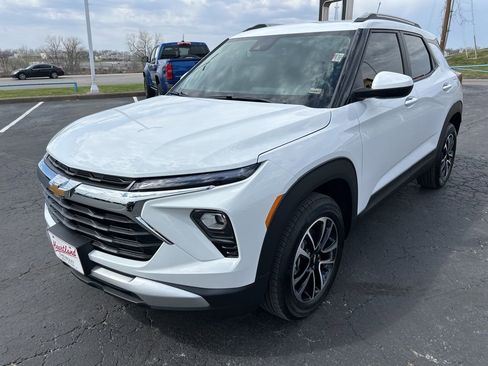 Used 2026 Chevrolet TrailBlazer LT w/ Convenience Package image 9