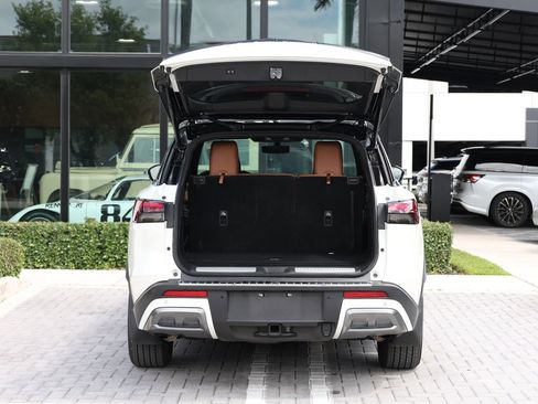 Used 2025 INFINITI QX60 Autograph w/ Cargo Package AWD/4WD image 7