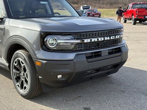 New 2025 Ford Bronco Sport Outer Banks w/ Outer Banks Tech Package+ image 9