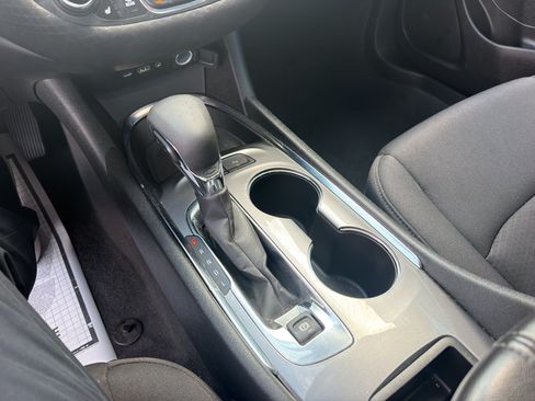 Used 2024 Chevrolet Malibu LT FWD image 14