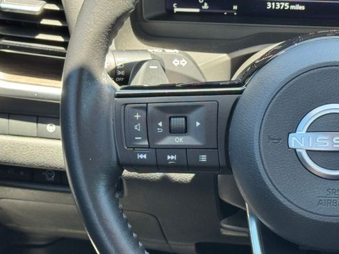 Used 2024 Nissan Rogue Platinum w/ Platinum Premium Package FWD image 26