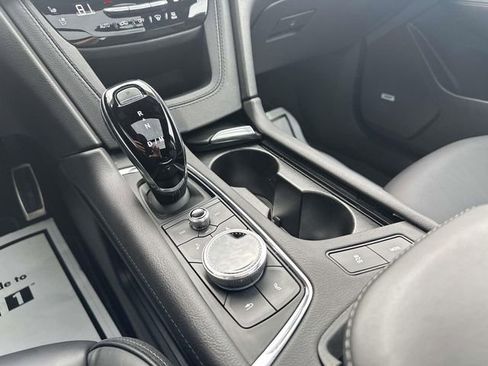 Certified 2025 Cadillac XT6 Sport w/ Platinum Package image 58