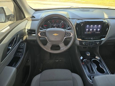 Used 2020 Chevrolet Traverse LT AWD/4WD image 14