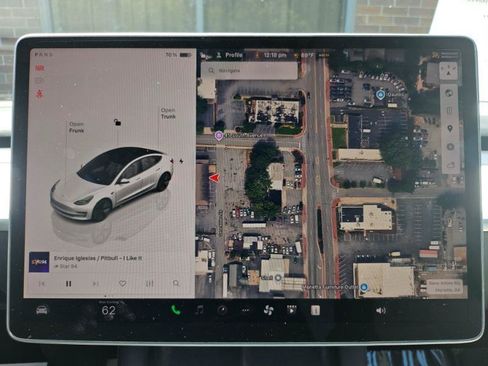 Used 2023 Tesla Model 3 Standard Range RWD image 40