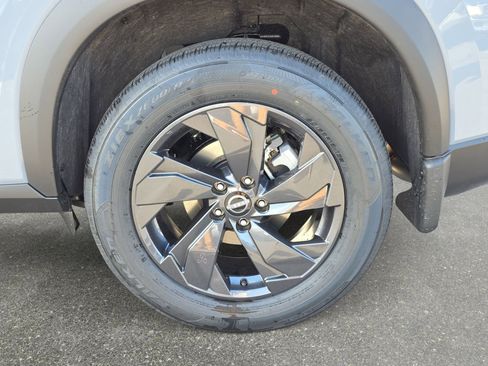 New 2026 Nissan Rogue SV w/ Cold Weather Package image 31