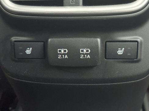 Used 2022 Subaru Legacy Limited image 21