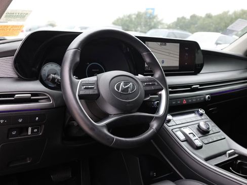 Used 2024 Hyundai Palisade Limited image 9
