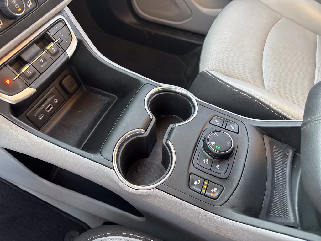 Used 2022 GMC Terrain SLT AWD/4WD image 21