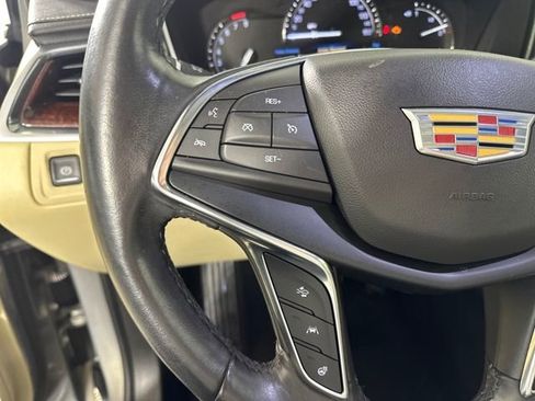 Used 2019 Cadillac XT5 Luxury image 15