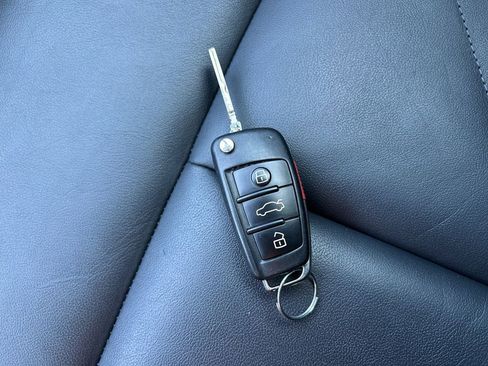 Used 2020 Audi Q3 2.0T Premium Plus w/ Premium Plus Package image 33