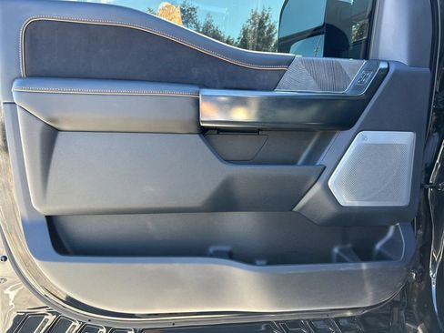 Used 2024 Ford F250 Platinum w/ FX4 Off-Road Package AWD/4WD image 49