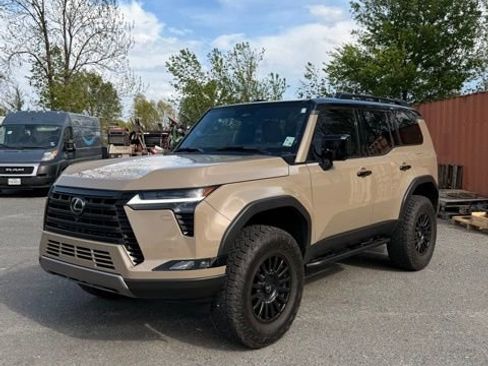 Used 2024 Lexus GX 550 image 10