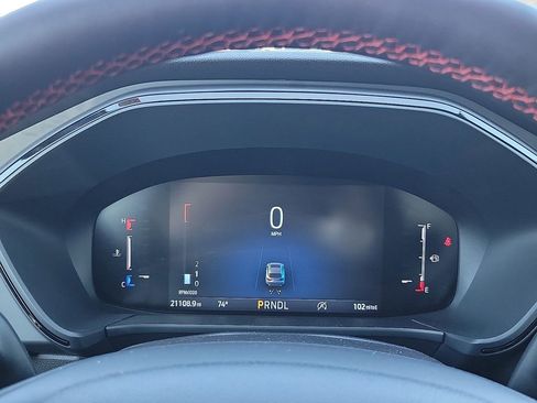 Used 2025 Ford Escape ST-Line Select image 18