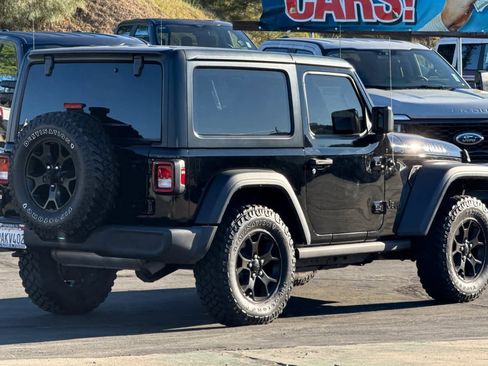 Used 2022 Jeep Wrangler Willys image 4