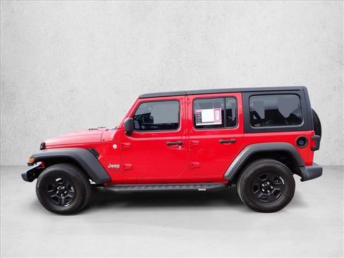 Used 2019 Jeep Wrangler Unlimited Sport image 2