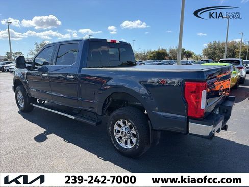 Used 2018 Ford F250 Lariat w/ Chrome Package image 14