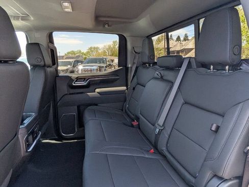 New 2026 GMC Sierra 1500 SLT w/ SLT Premium Plus Package AWD/4WD image 39