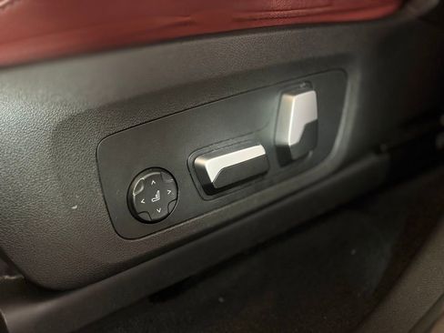 Used 2023 BMW X4 xDrive30i w/ M Sport Package image 18