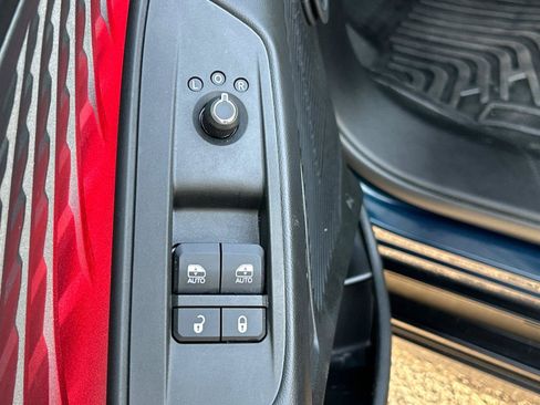 Used 2024 Dodge Charger Daytona R/T w/ Plus Group AWD/4WD image 19
