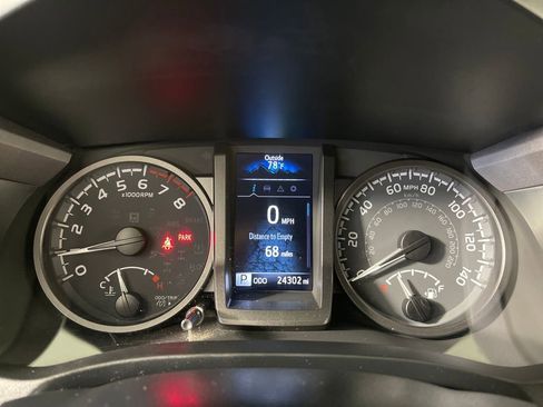 Certified 2023 Toyota Tacoma TRD Sport image 18