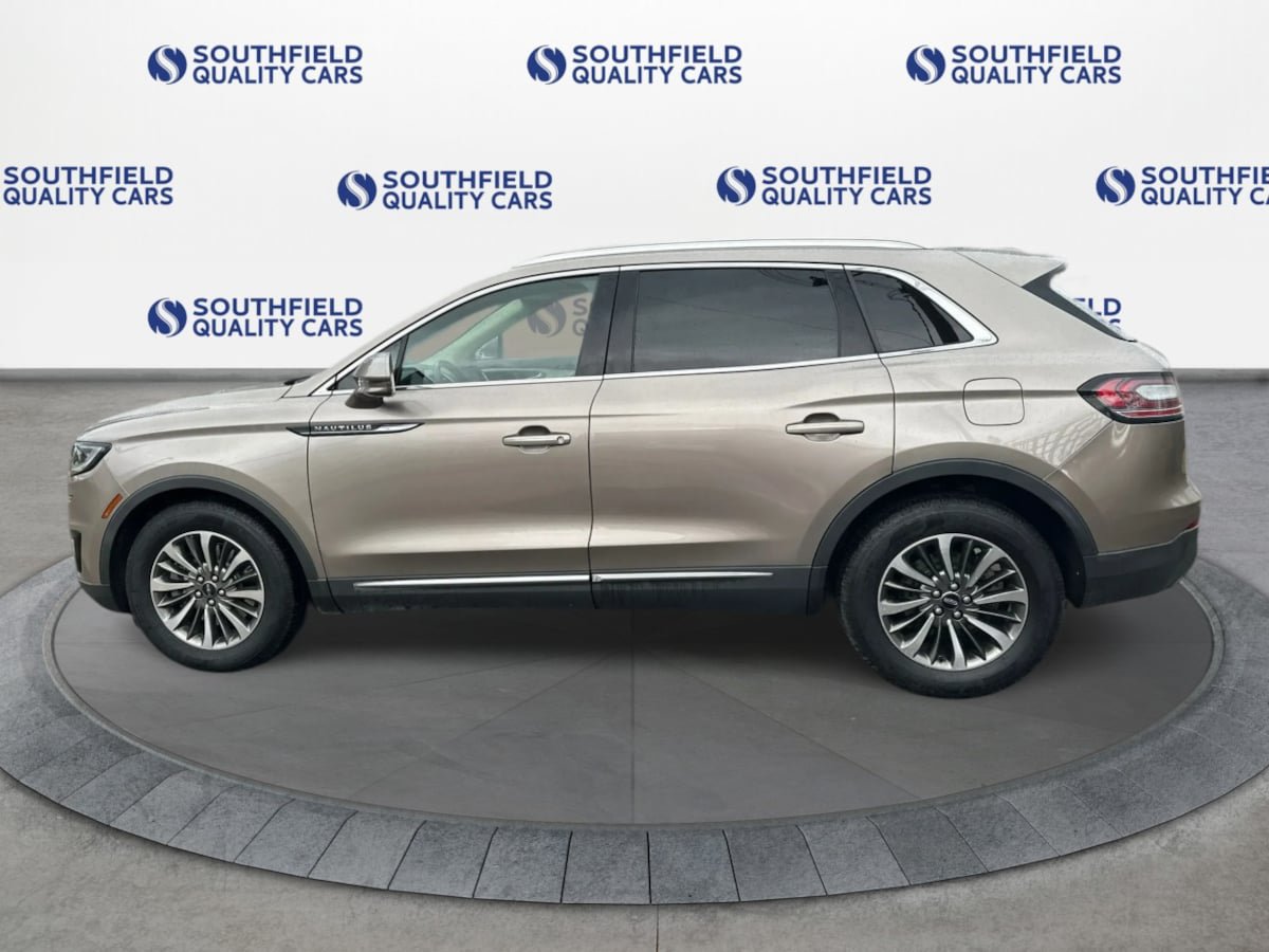 Used 2020 Lincoln Nautilus Premier w/ Equipment Group 101A AWD/4WD image 3