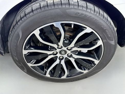 Used 2020 Land Rover Range Rover Sport SE AWD/4WD image 31