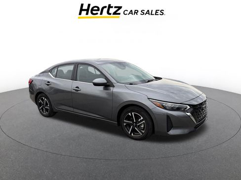 Used 2025 Nissan Sentra SV image 1