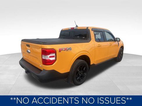 Used 2022 Ford Maverick Lariat w/ Lariat Luxury Package image 3