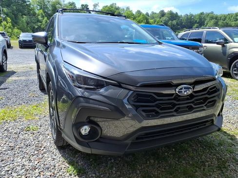 Used 2024 Subaru Crosstrek 2.5i Limited w/ Crosstrek Mirror Package AWD/4WD image 7