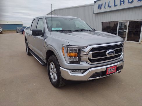 Used 2023 Ford F150 XLT w/ Equipment Group 302A High AWD/4WD image 4