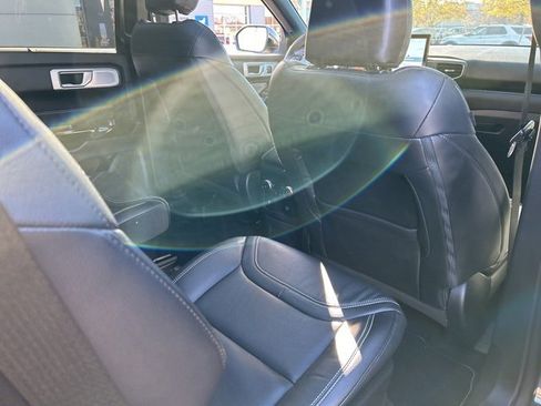 Used 2023 Ford Explorer ST w/ Equipment Group 401A image 11