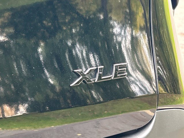 Used 2025 Toyota Sienna XLE Woodland Edition AWD/4WD image 15