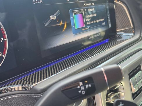 Used 2023 Mercedes-Benz G 550 image 11