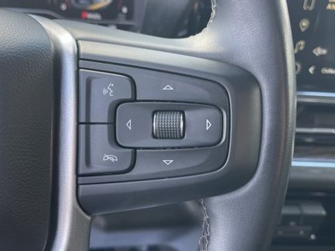 Used 2024 GMC Sierra 3500 SLE w/ SLE Convenience Package image 17