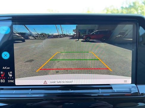 New 2026 Volkswagen Atlas SE image 22