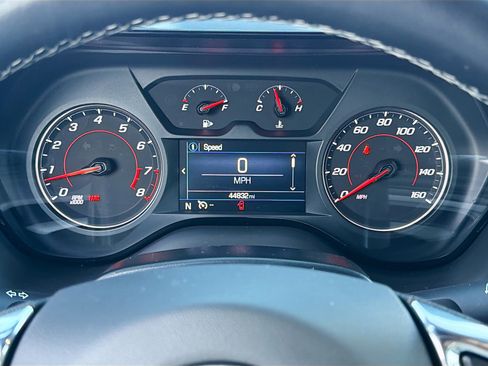 Used 2023 Chevrolet Camaro LT w/ Technology Package image 35