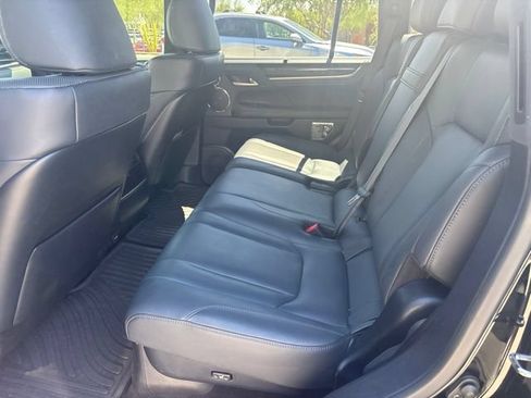 Used 2021 Lexus LX 570 4WD w/ Sport Package image 6