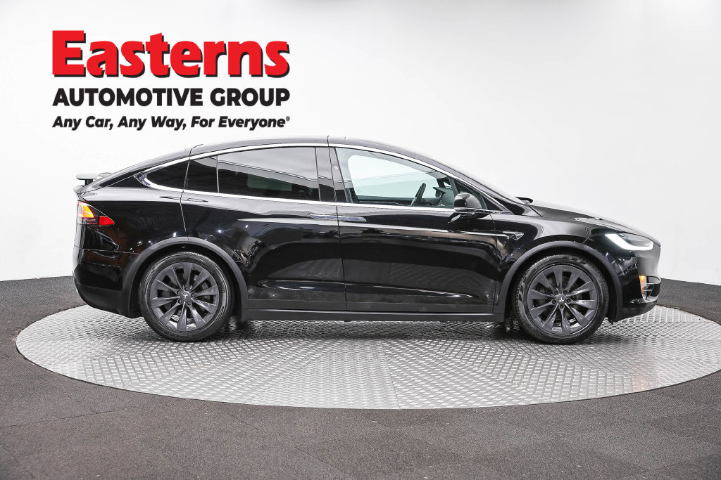 Used 2018 Tesla Model X 100D AWD/4WD image 5