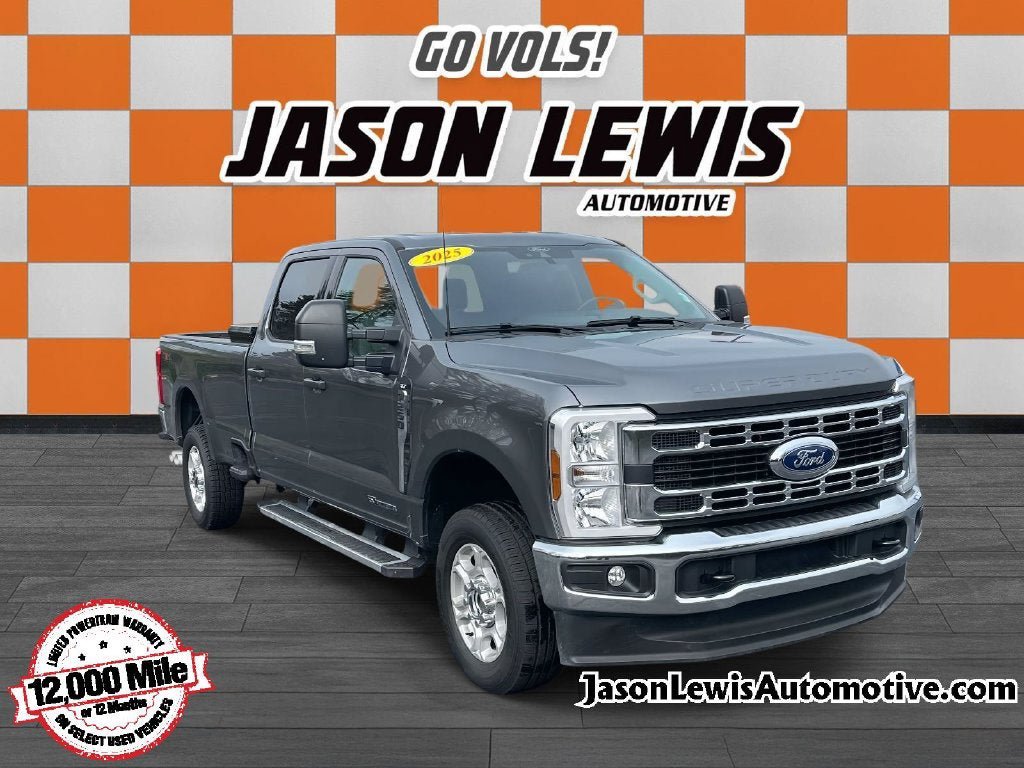 Used 2025 Ford F250 XLT AWD/4WD image 1